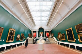 Museum Culture and Public Curiosity