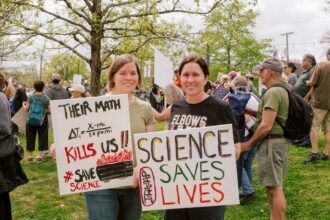 Citizen Science: When the Public Helps Build Knowledge