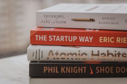 Why Popular Science Books Work When They Do